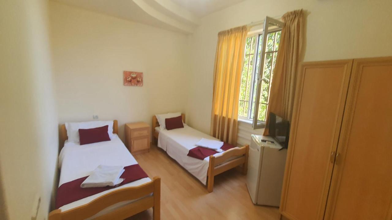 Bed and Breakfast Kesabella Touristic House P'arak'ar Esterno foto