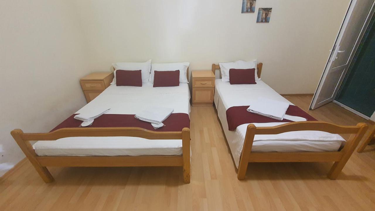 Bed and Breakfast Kesabella Touristic House P'arak'ar Esterno foto